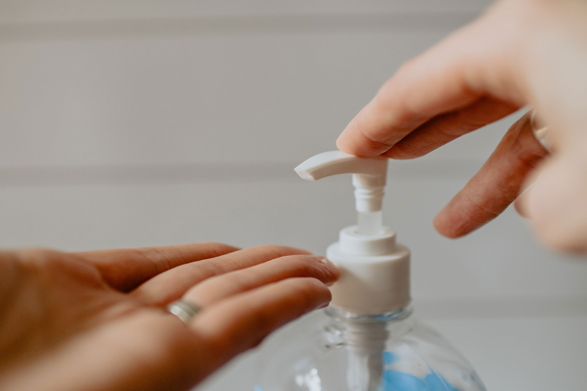 Häufiges Waschen der Hände schützt vor einer Infektion mit dem Coronavirus